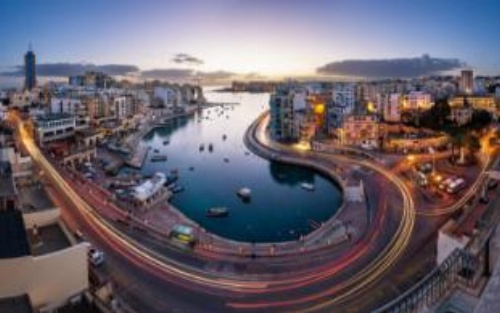 Sliema Tigne Suites image 2