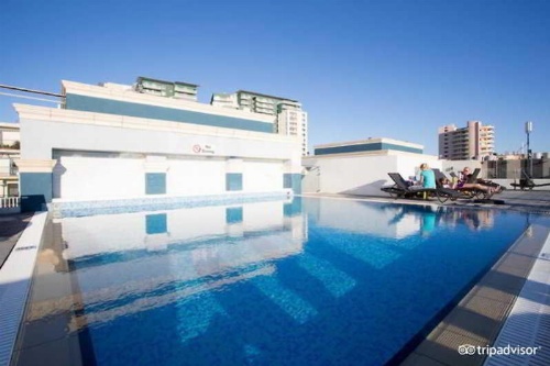 Sliema Tigne Suites image 21
