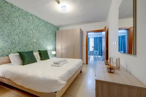 Sliema Tigne Suites image 23