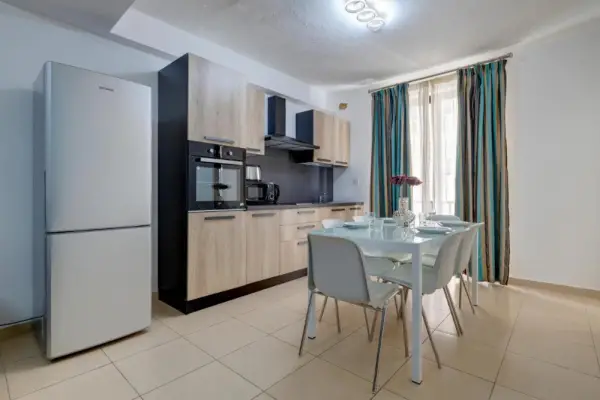 Sliema Tigne Suites 6